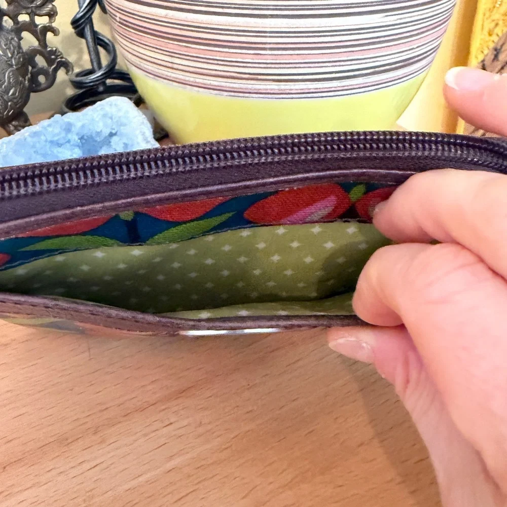 Fossil Key-Per Coated Wallet Leather Clutch Zip Around Floral Teal Red Brown - Picture 2 of 7